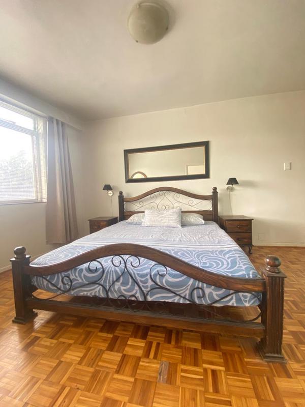 To Let 1 Bedroom Property for Rent in Green Point Western Cape